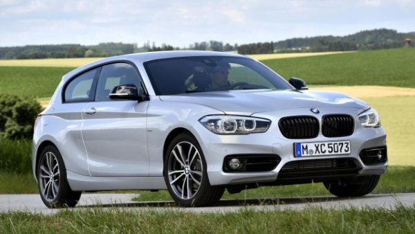 Двуобемният седан на баварската компания заема шесто място в специалната класация. Историята на модела започна преди 20 години с вече три поколения. Най-търсената кола в портала е на средна възраст от 6,84 години , със среден пробег от 105 613 км и средна цена от 20 467 евро.

Всички характеристики, които водят главно към версията с технически код BMW F20 и към третата серия ( F40 ). Те се предлагат с широка гама от бензинови или дизелови двигатели